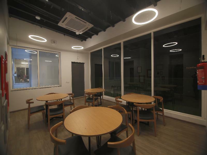 Отель Townhouse Airport Road Yelahanka Экстерьер фото